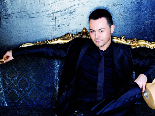 Serdar Ortaç Fotoğrafı