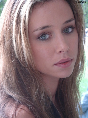 Una Healey Fotoğrafı