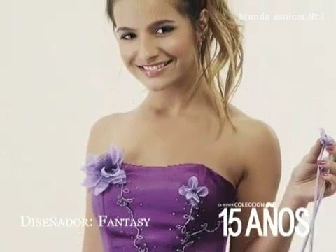Brenda Asnicar Fotoğrafı