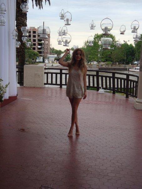 Brenda Asnicar Fotoğrafı