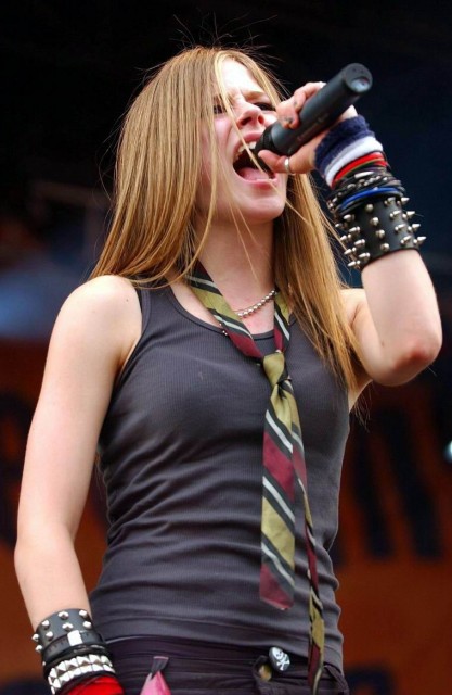 Avril Lavigne Fotoğrafları 970