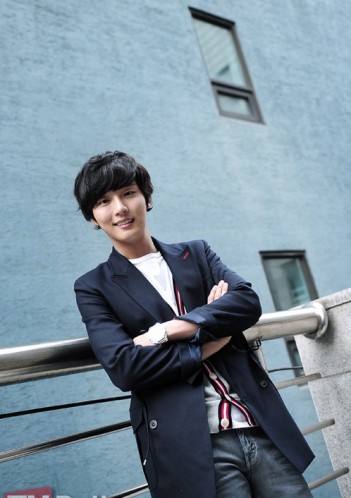 Yoon Si Yoon Fotoğrafları 195