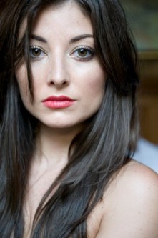 Ashton Leigh Fotoğrafı