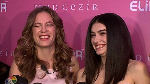 Hazar Ergüçlü Fotoğrafı