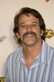 Allen Covert Fotoğrafları 12