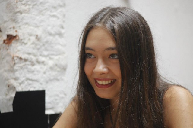 Neslihan Atagül Fotoğrafı