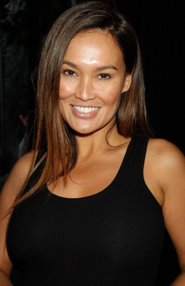 Tia Carrere Fotoğrafları 45