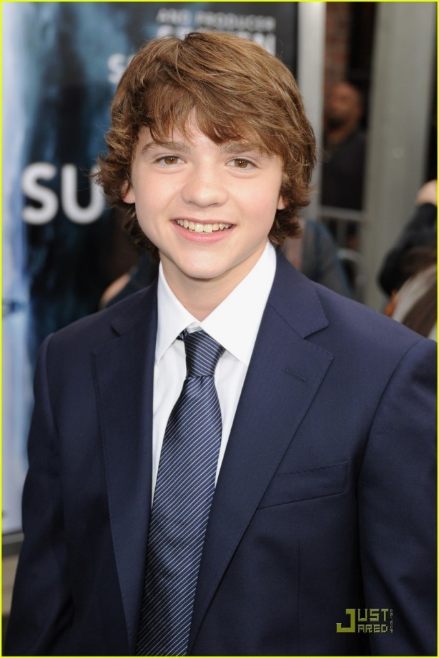 Joel Courtney Fotoğrafları 5