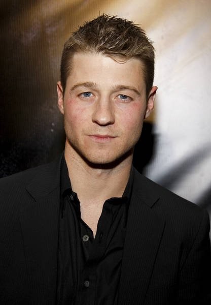 Ben McKenzie Fotoğrafları 42