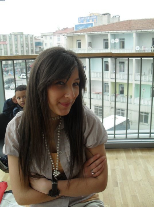 Çisem Aravi fotoğrafı