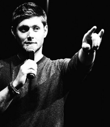 Jensen Ackles Fotoğrafı