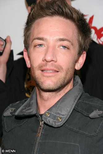 David Faustino Fotoğrafları 2