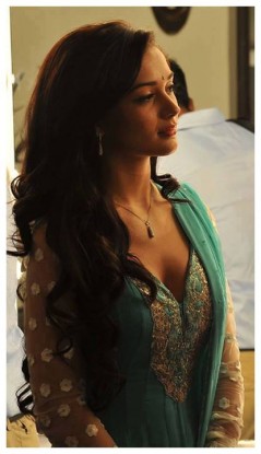 Amy Jackson Fotoğrafı