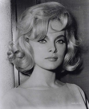 Virna Lisi Fotoğrafları 4