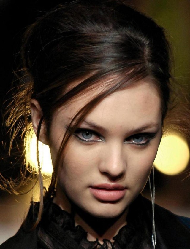 Candice Swanepoel Fotoğrafı