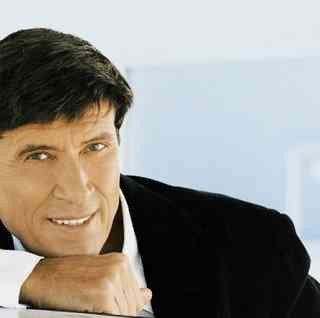 Gianni Morandi Fotoğrafı