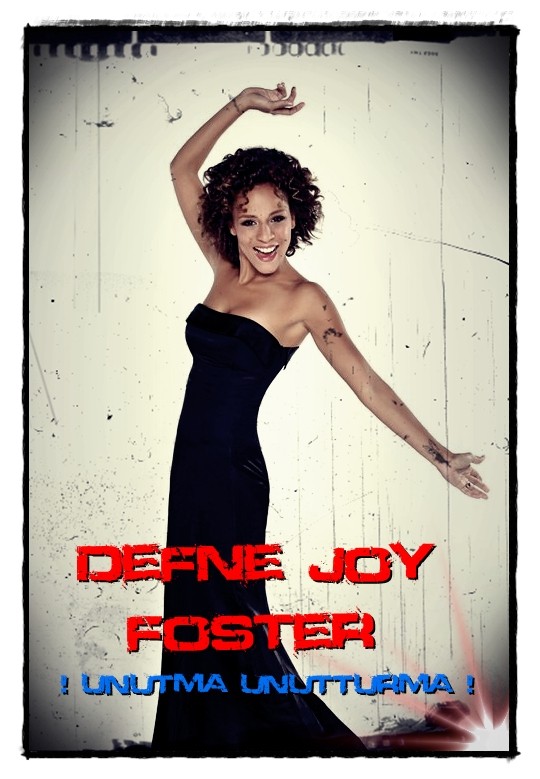 Defne Joy Foster Fotoğrafları 14