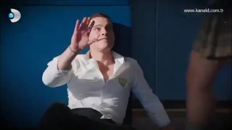 Kerem Bürsin Fotoğrafı