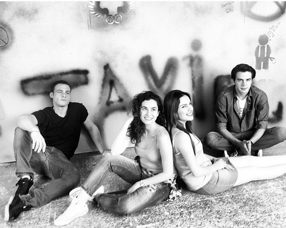 Kerem Bürsin Fotoğrafı