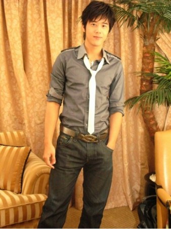 George Hu Fotoğrafı