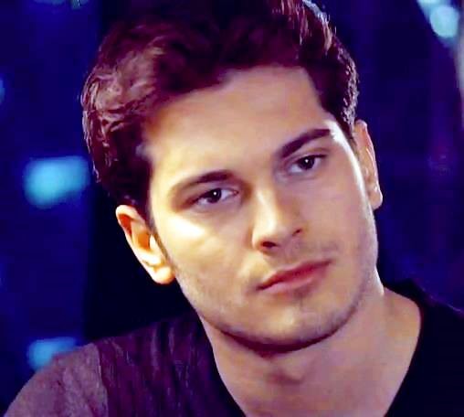 Çağatay Ulusoy Fotoğrafı