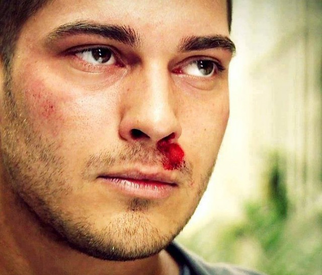 Çağatay Ulusoy Fotoğrafları 718