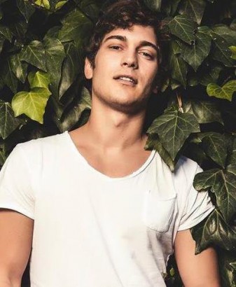 Çağatay Ulusoy Fotoğrafları 923