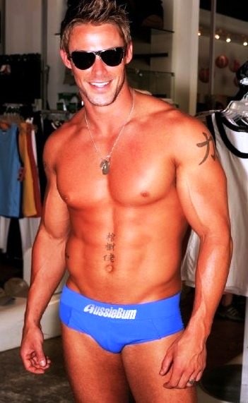 Jessie Pavelka Fotoğrafı