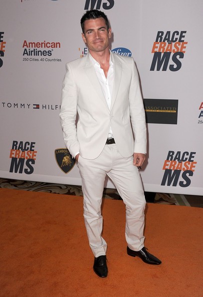 Aiden Turner Fotoğrafı