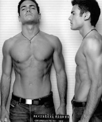 Aiden Turner Fotoğrafı