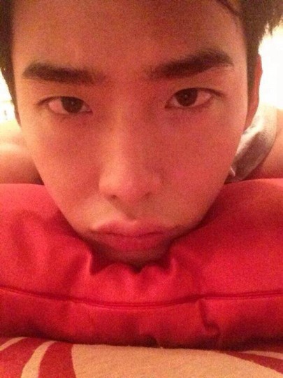 Lee Jong-suk Fotoğrafı