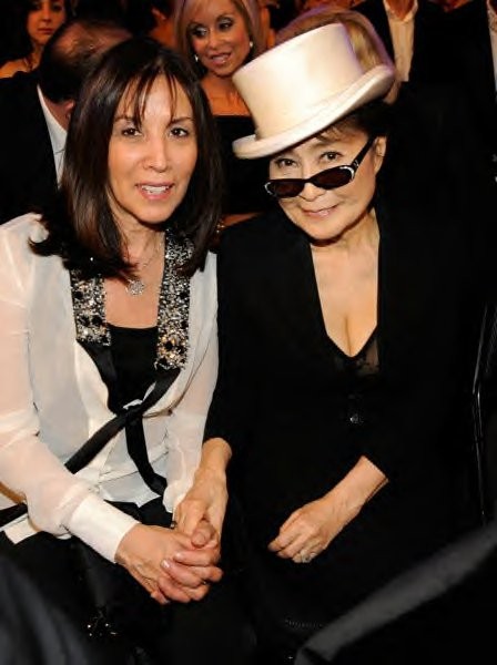 Olivia Harrison Fotoğrafı