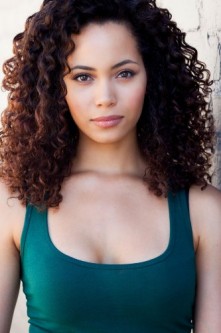 Madeleine Mantock Fotoğrafları 1