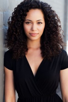 Madeleine Mantock Fotoğrafları 2