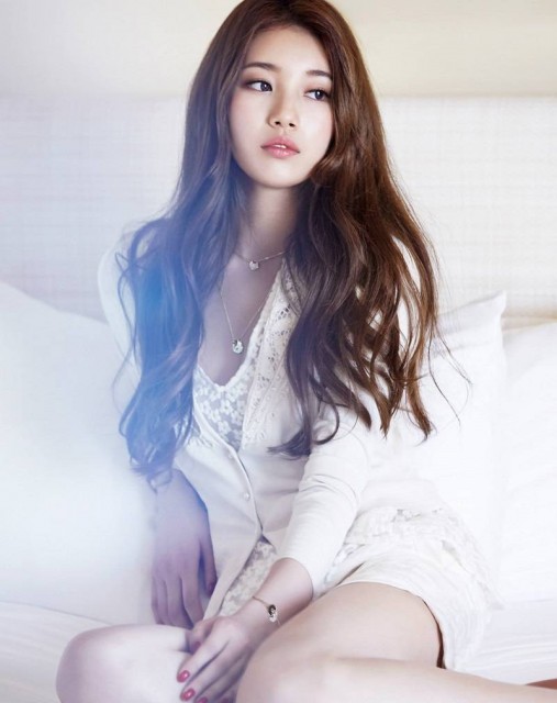 Bae Su-ji Fotoğrafı