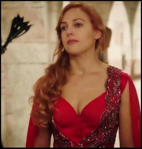 Meryem Uzerli Fotoğrafları 530