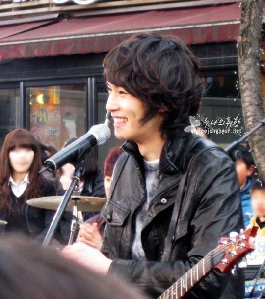 Lee Jong-hyun Fotoğrafı