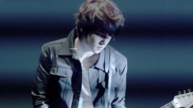 Lee Jong-hyun Fotoğrafı