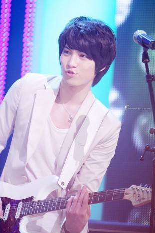 Lee Jong-hyun Fotoğrafı