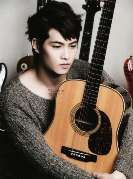 Lee Jong-hyun Fotoğrafı