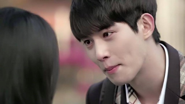Lee Jong-hyun Fotoğrafı