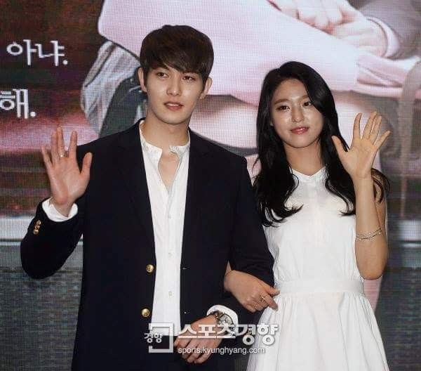 Lee Jong-hyun Fotoğrafı
