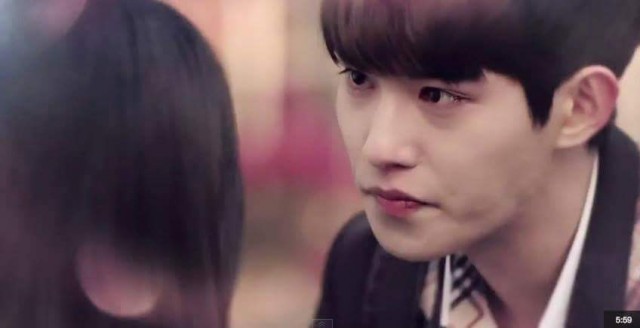 Lee Jong-hyun Fotoğrafı