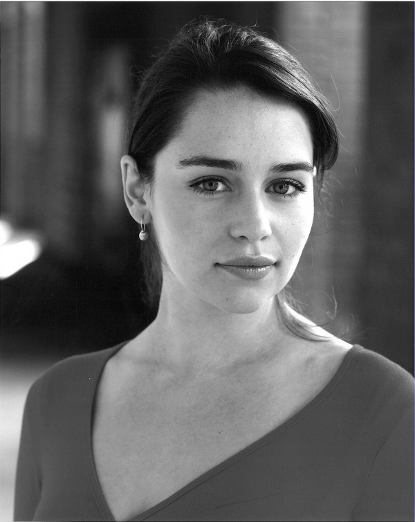 Emilia Clarke Fotoğrafları 10