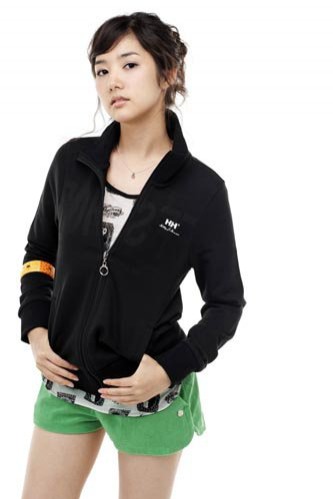 Park Min-young Fotoğrafı