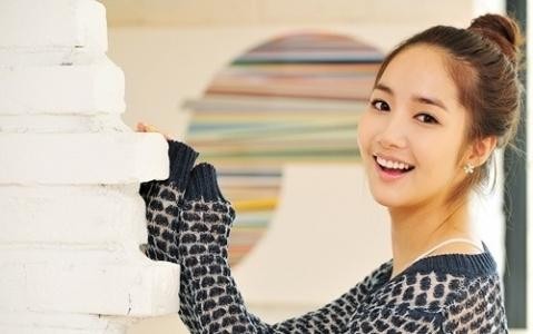 Park Min-young Fotoğrafı