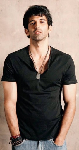 Aditya Roy Kapoor Fotoğrafı