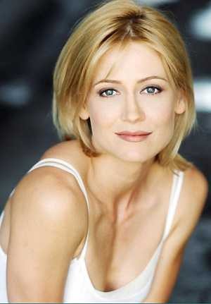 Kelly Rowan Fotoğrafları 24