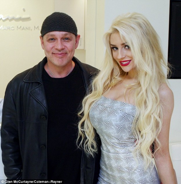 Doug Hutchison Fotoğrafı