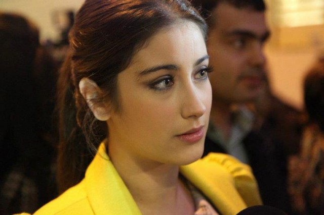 Hazal Kaya Fotoğrafları 596